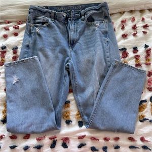 American eagle Mom ripped jeans